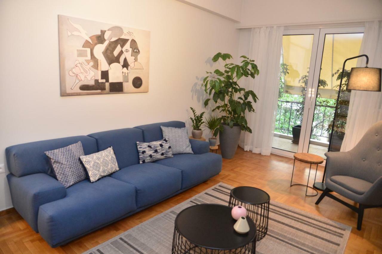 Apartament Destination: A Away From Atena